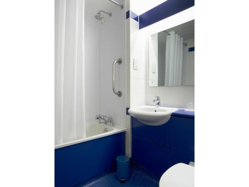 Travelodge Middlewich Luaran gambar